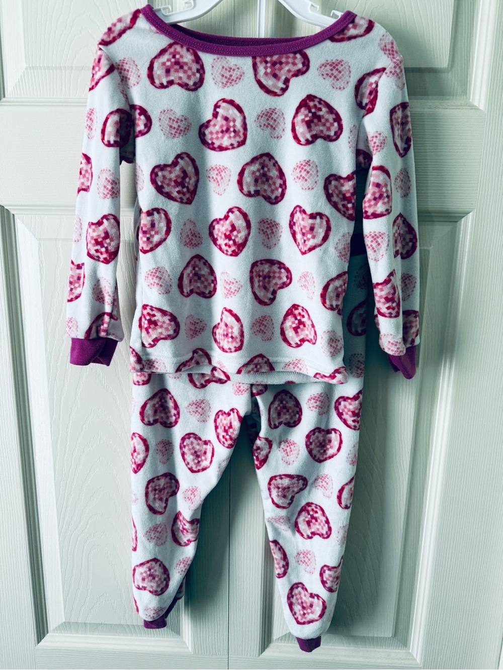 5 sets of girls 3T pajama bundle